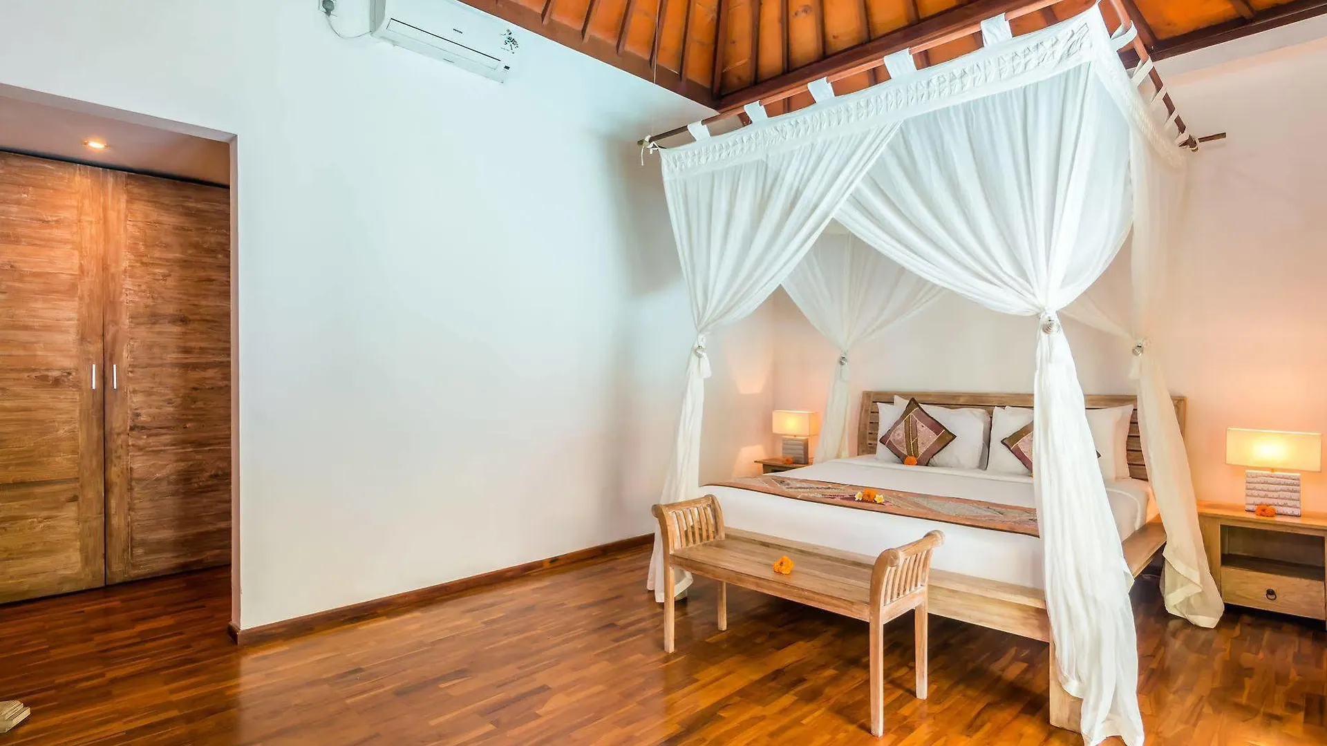Villa Bisi Σεμινιάκ Ινδονησία